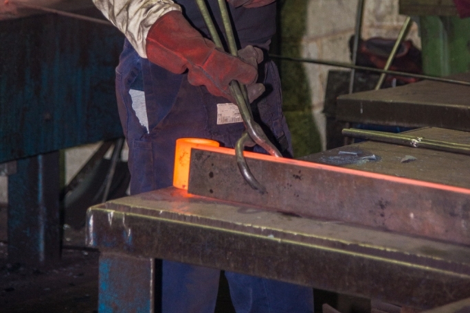 Regeneracja i prostowanie resorów Katowice